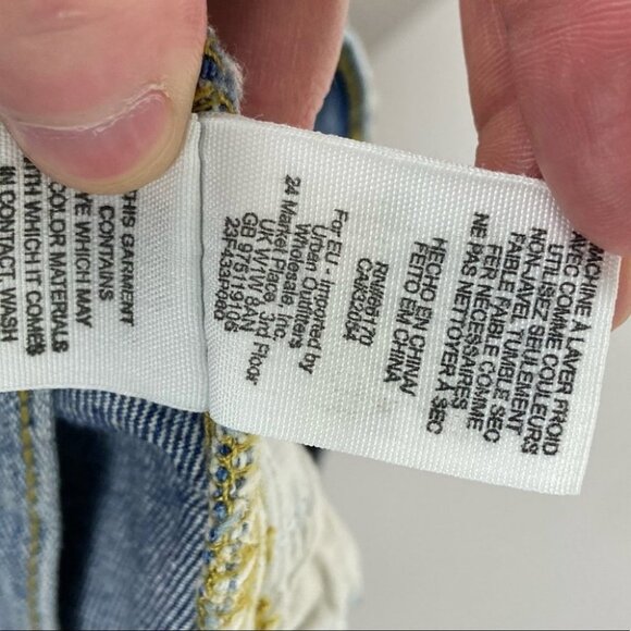 Free People Lace Trim Denim Jean Shorts Size 24 Bohemian Blue Boho Daisy Hippie‎ - Picture 10 of 12